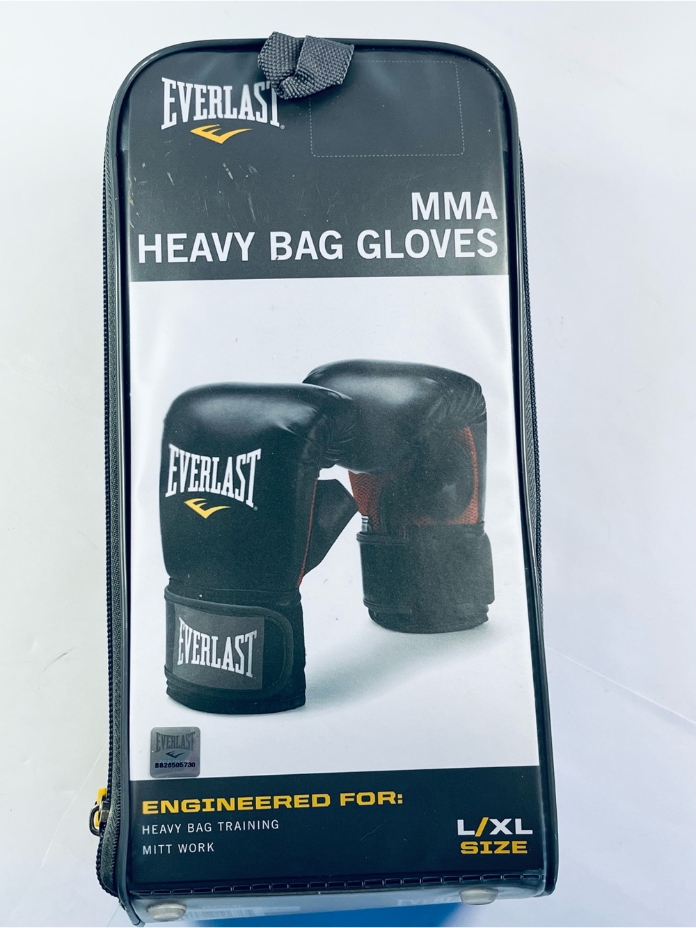 Everlast MMA Heavy Bag Gloves Size:L/XL in Black With Red Accents